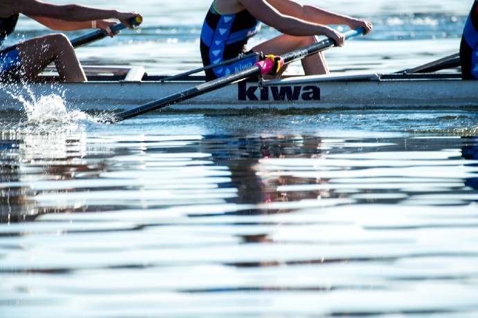 Kiwa - Kiwa extends Women's Eight partnership until Tokyo 2021