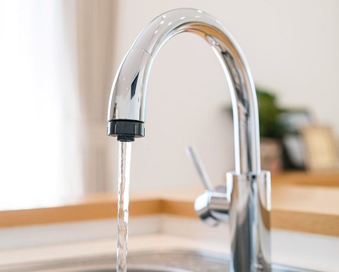 kitchen faucet