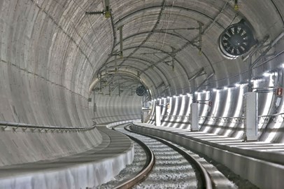 Inspectie spoortunnel