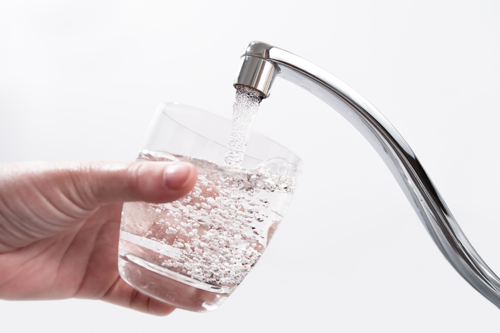 Water glass and tap